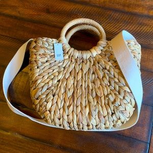 Gap straw crossbody bag, NWT